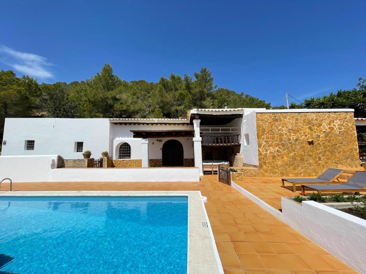 Finca Can Toni Den Real Sant Josep de sa Talaia Exterior photo